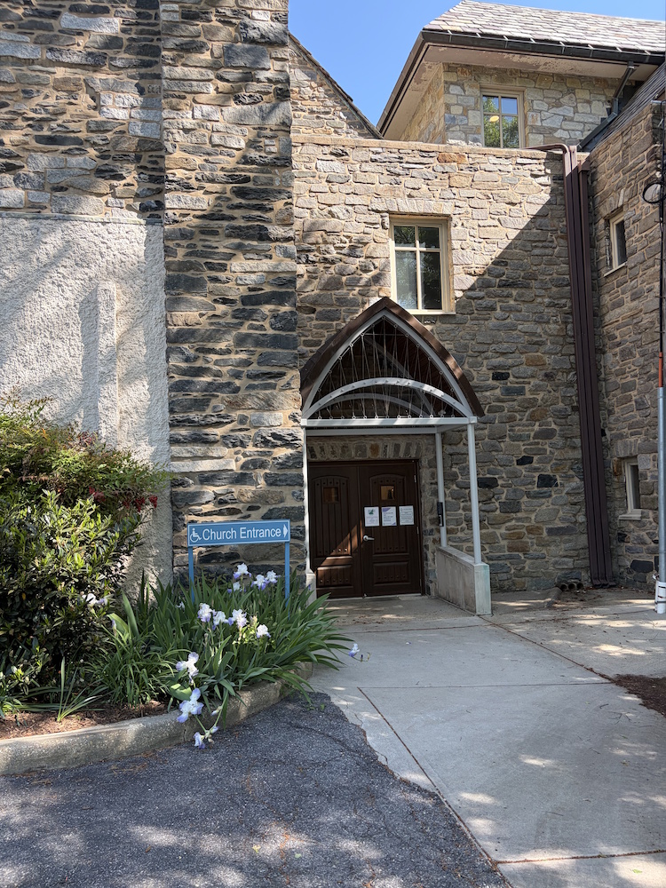 Entrance to the NNV Space from the Oliver Street parking lot